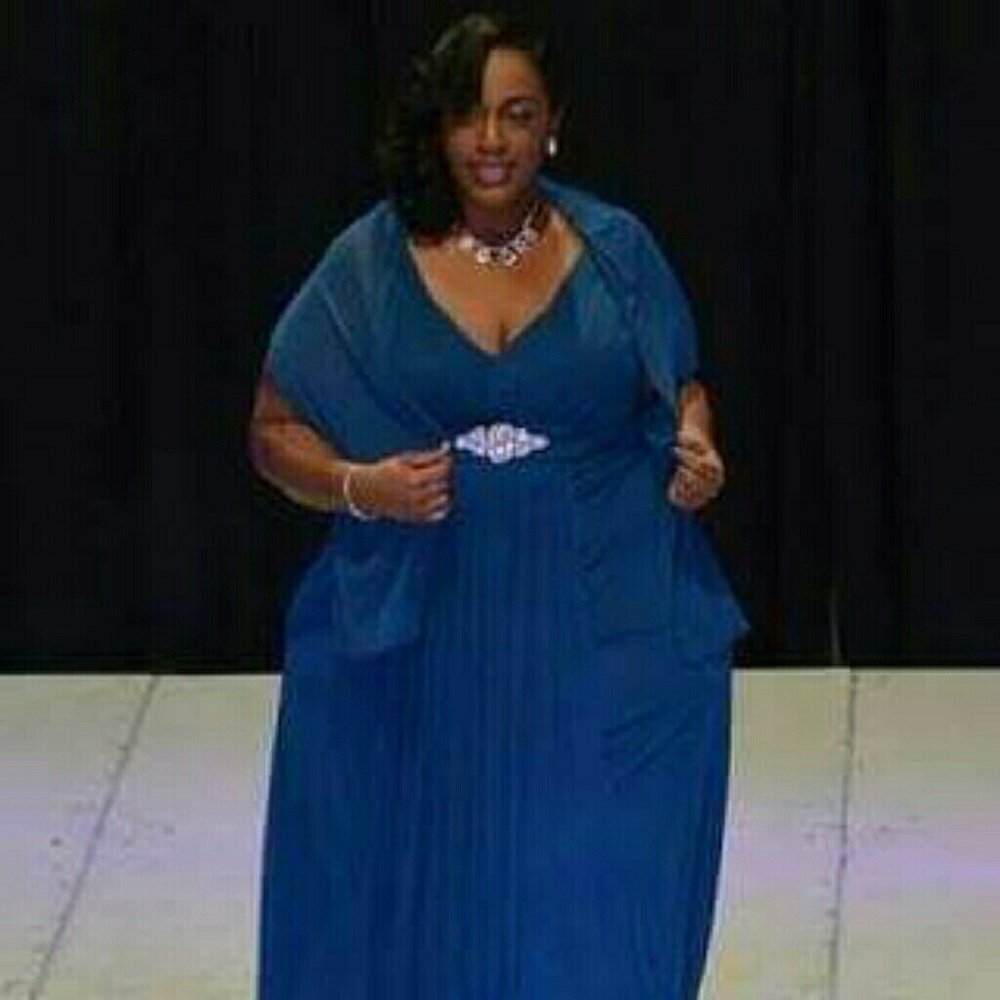 Teal Evening Gown w/Silver Brooch (matching scarf)